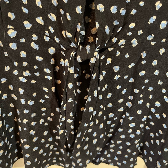 Sanctuary blue top with loophole front opening - Picture 7 of 9